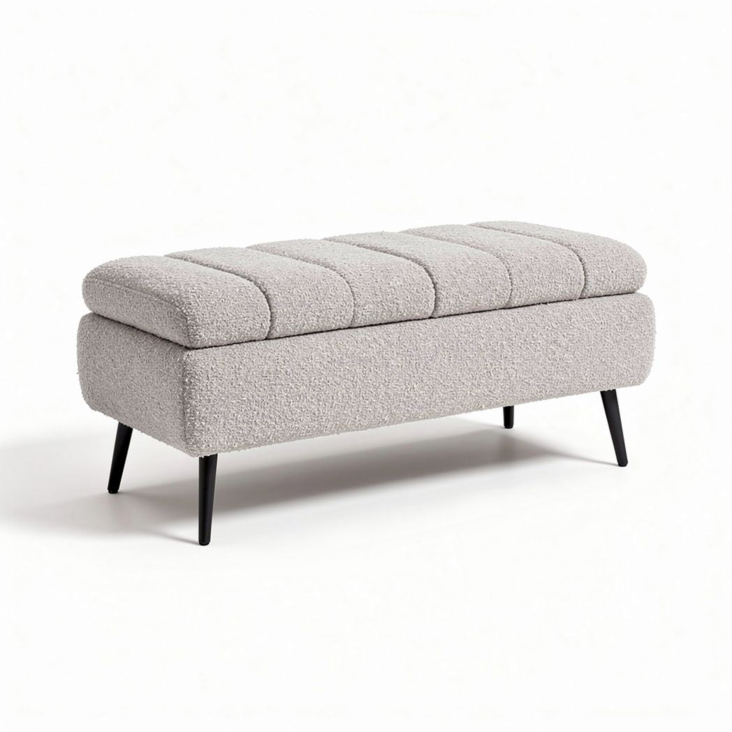 Panchetta in tessuto grigio chiaro con piedi neri 80 x 35 x 40cm